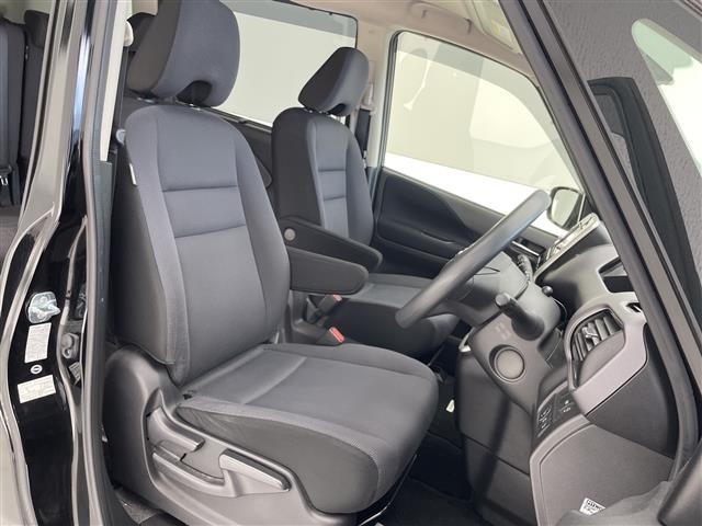 Nissan SERENA 2017 8510644-24