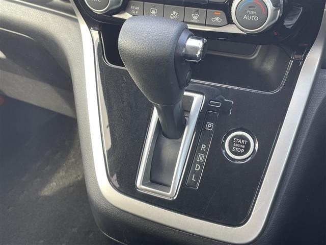 Nissan SERENA 2017 8510665-6
