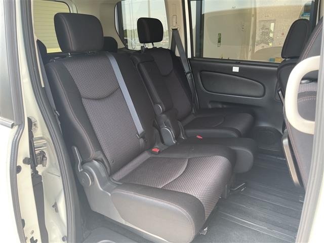 Nissan SERENA 2013 8510702-11