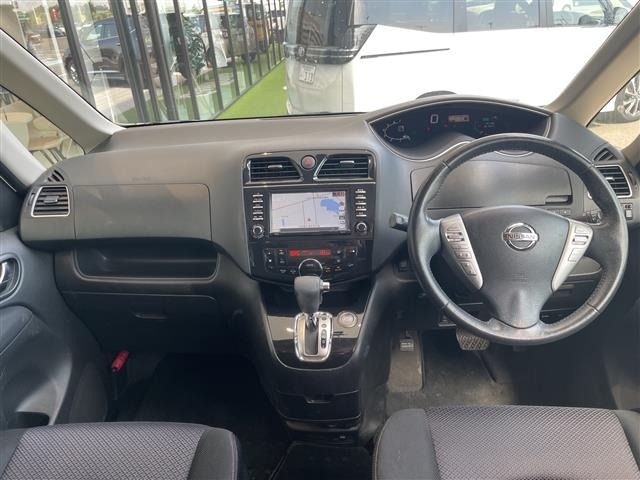 Nissan SERENA 2013 8510702-15