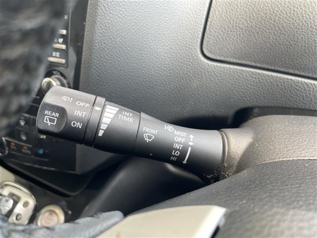 Nissan SERENA 2013 8510702-6