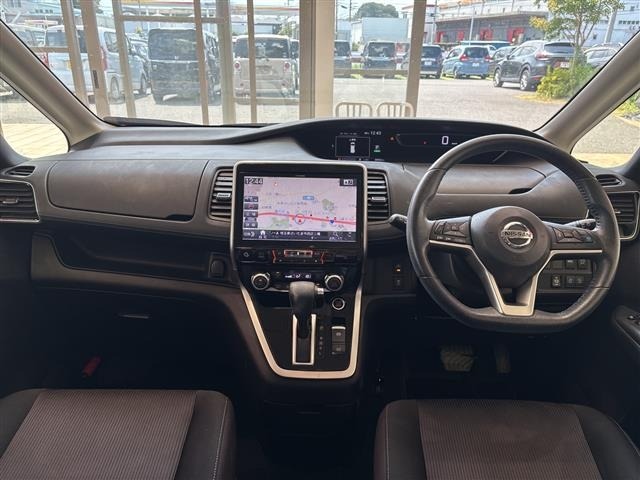 Nissan SERENA 2018 8510714-15
