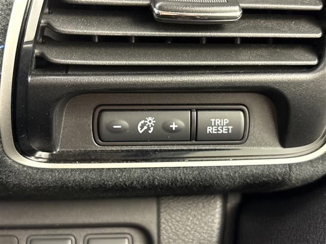 Nissan SERENA 2018 8510760-9