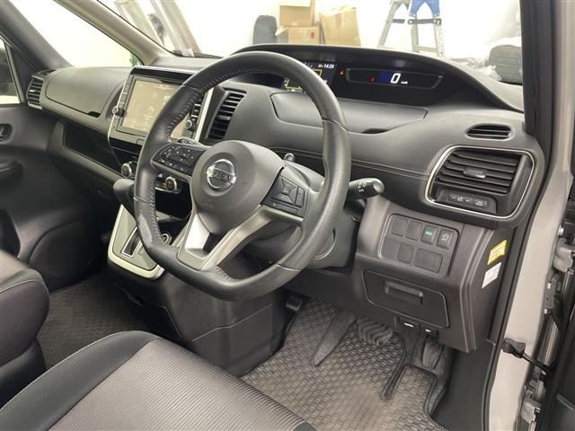 Nissan SERENA 2017 8510797-2