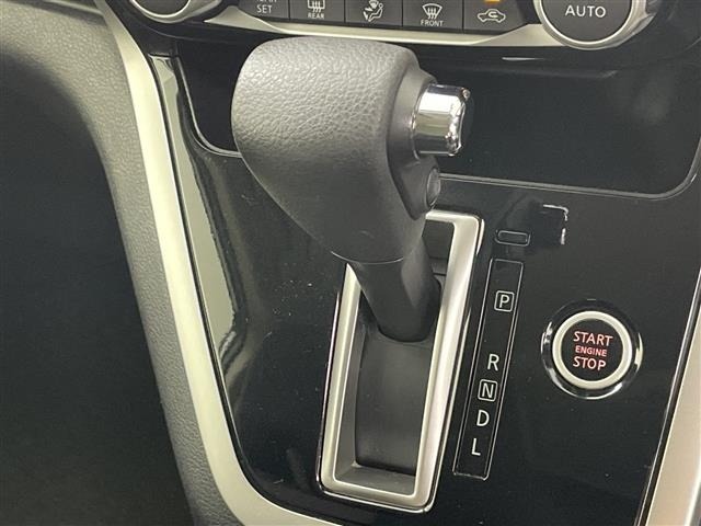 Nissan SERENA 2017 8510797-21
