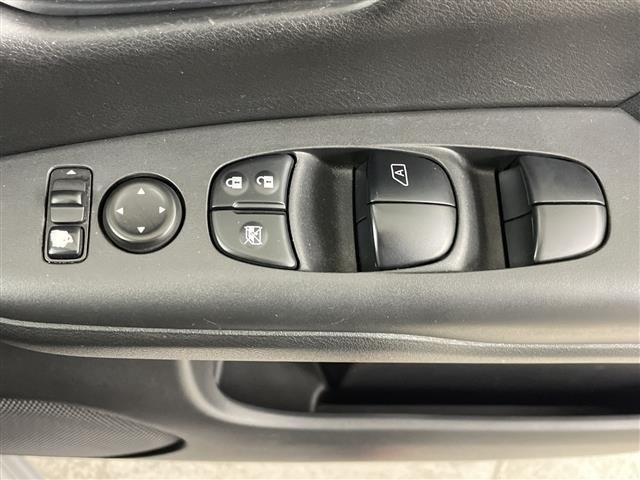 Nissan SERENA 2017 8510797-9