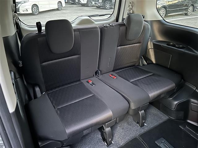 Nissan SERENA 2018 8510823-10