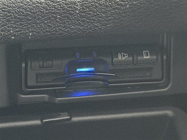 Nissan SERENA 2018 8510895-15