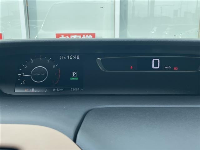 Nissan SERENA 2016 8510920-21