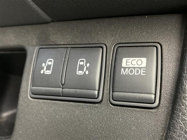 Nissan SERENA 2013 8510965-17