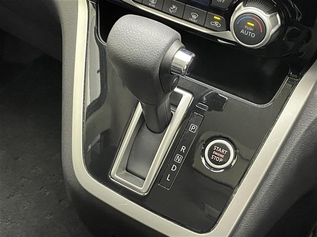 Nissan SERENA 2016 8511007-8