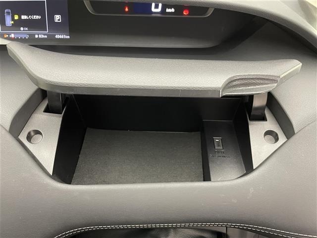Nissan SERENA 2016 8511007-9