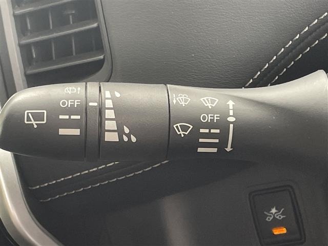 Nissan SERENA 2017 8511024-1