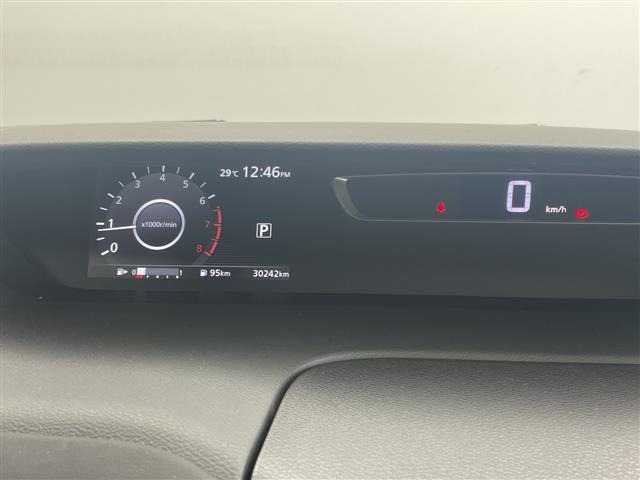 Nissan SERENA 2017 8511024-17
