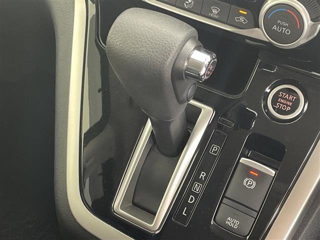 Nissan SERENA 2017 8511024-20