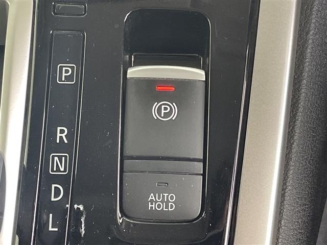 Nissan SERENA 2017 8511024-22