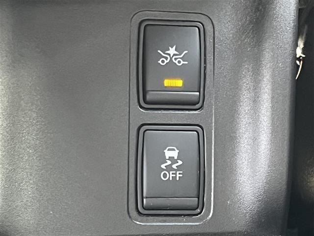 Nissan SERENA 2018 8511036-1