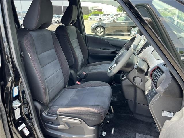 Nissan SERENA 2018 8511036-10