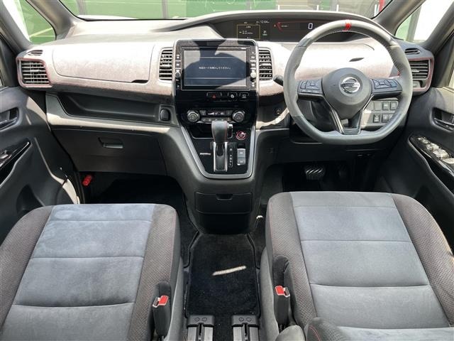 Nissan SERENA 2018 8511036-14