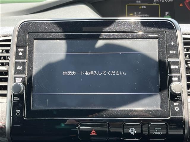 Nissan SERENA 2018 8511036-15