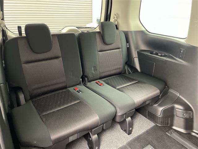 Nissan SERENA 2017 8511041-11