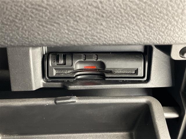 Nissan SERENA 2017 8511051-5