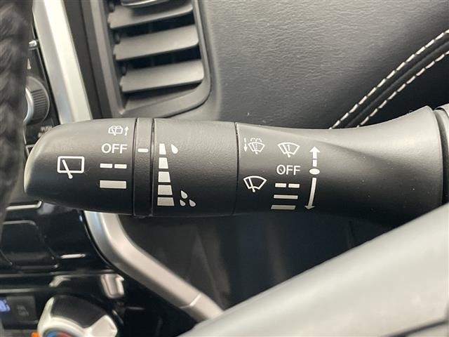Nissan SERENA 2017 8511051-6