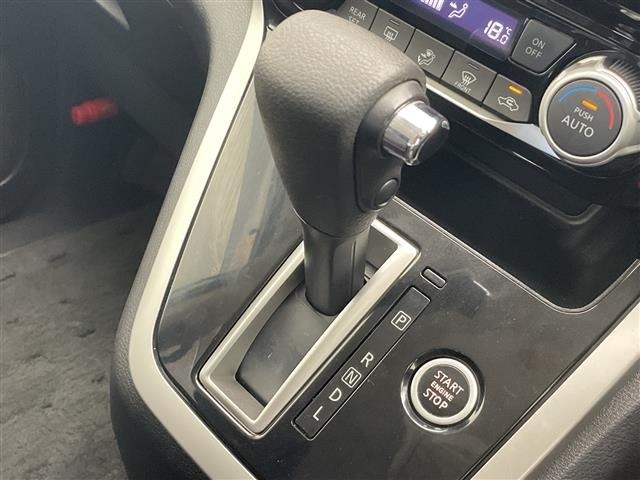 Nissan SERENA 2017 8511051-8