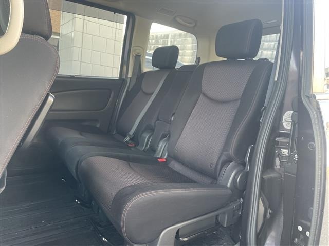 Nissan SERENA 2013 8511053-10
