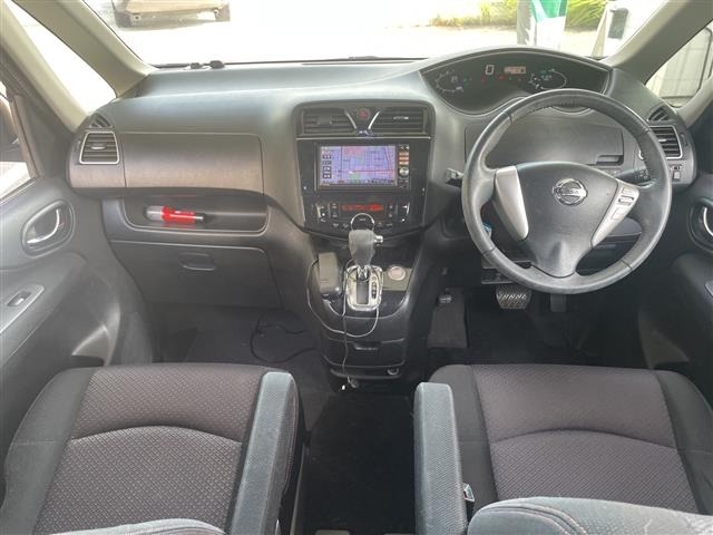 Nissan SERENA 2013 8511053-14