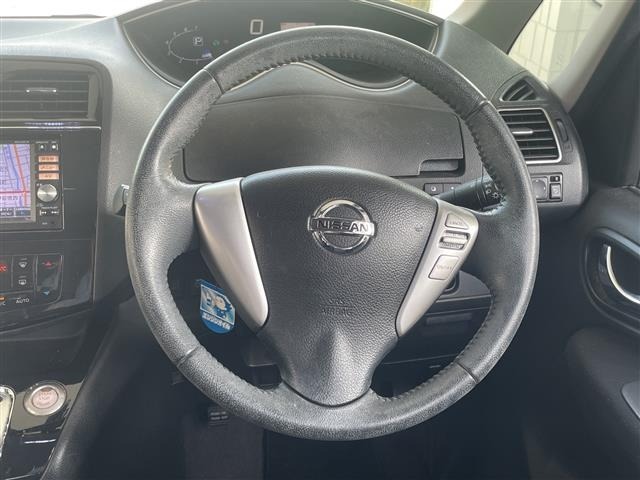 Nissan SERENA 2013 8511053-18