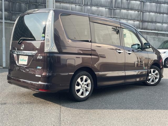 Nissan SERENA 2013 8511053-4