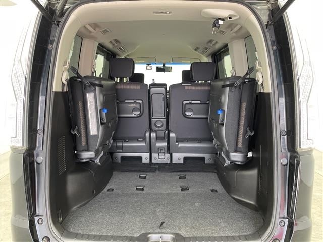 Nissan SERENA 2014 8511063-11