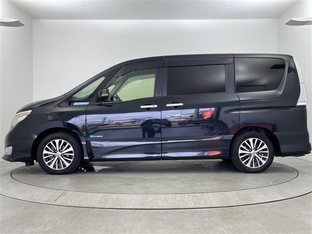 Nissan SERENA 2014 8511063-2