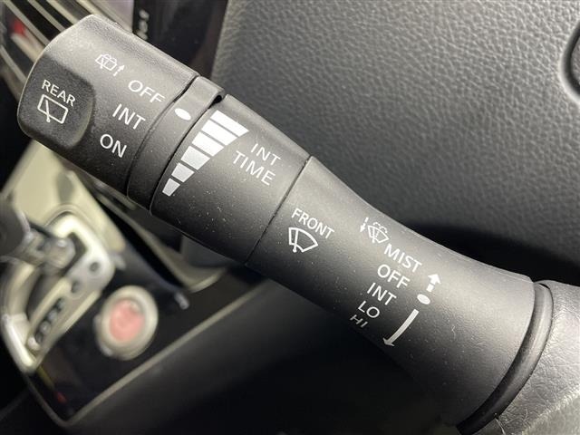 Nissan SERENA 2014 8511063-3