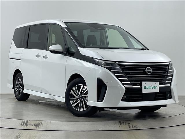 Nissan SERENA 2025 8511071-0