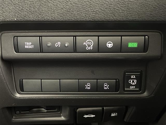 Nissan SERENA 2025 8511071-10