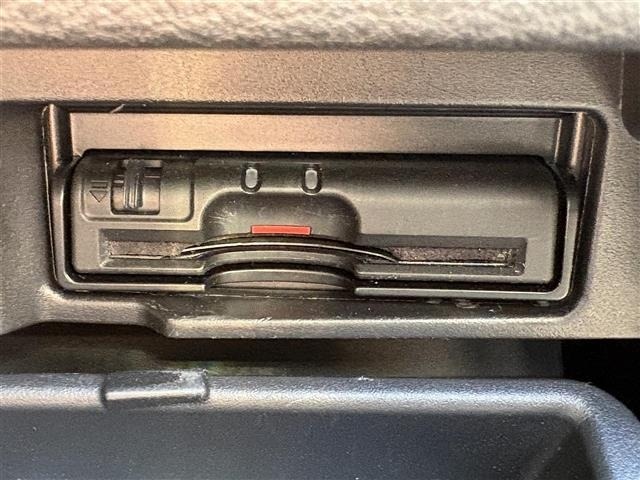 Nissan SERENA 2018 8511086-1