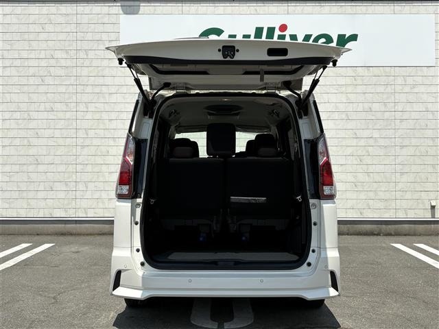 Nissan SERENA 2018 8511086-12