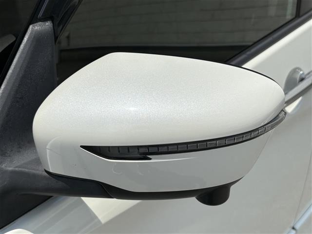 Nissan SERENA 2018 8511086-14