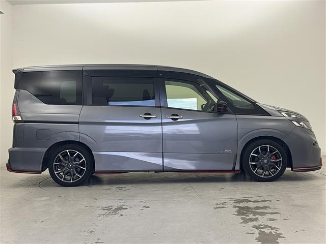 Nissan SERENA 2018 8511087-2