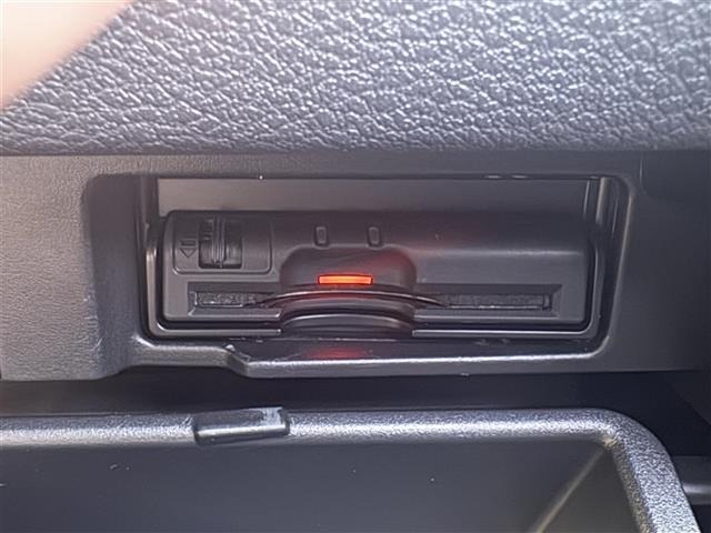 Nissan SERENA 2017 8511090-1