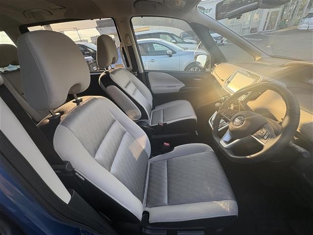 Nissan SERENA 2017 8511090-9