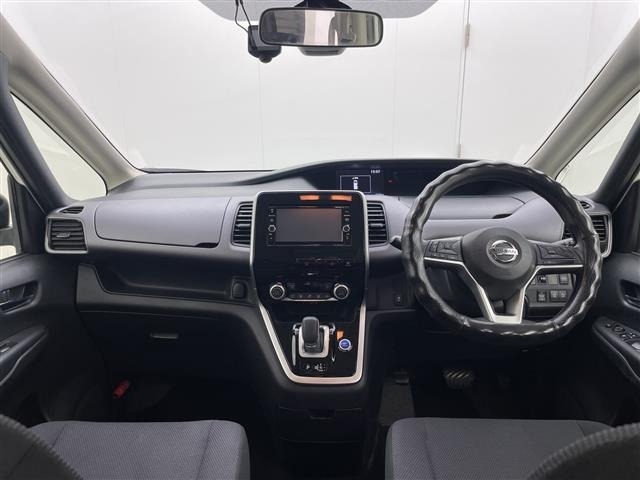 Nissan SERENA 2018 8511095-15