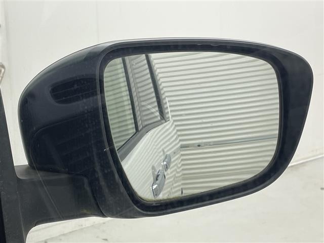 Nissan SERENA 2018 8511095-2