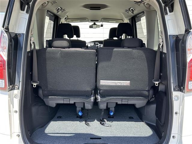Nissan SERENA 2016 8511097-12