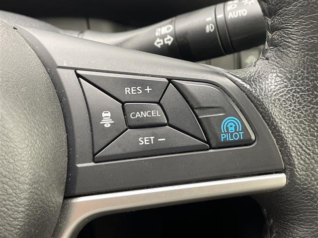 Nissan SERENA 2018 8511098-9