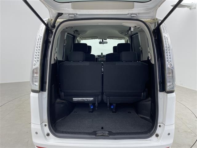 Nissan SERENA 2013 8511102-21