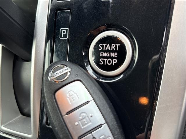 Nissan SERENA 2018 8511109-12