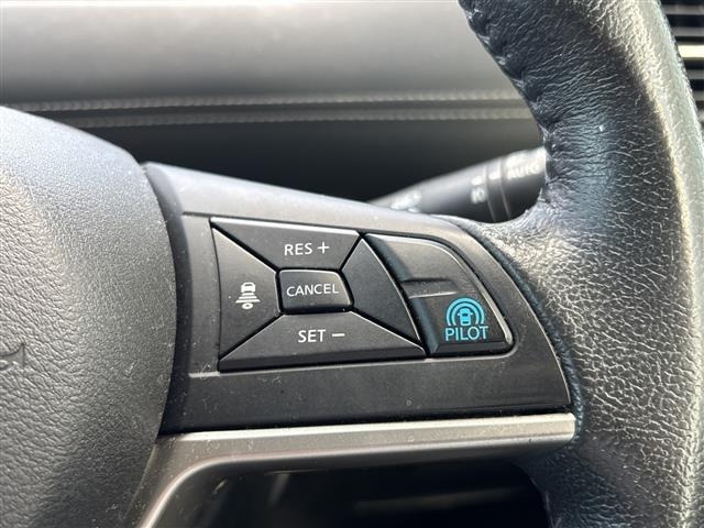 Nissan SERENA 2017 8511110-10